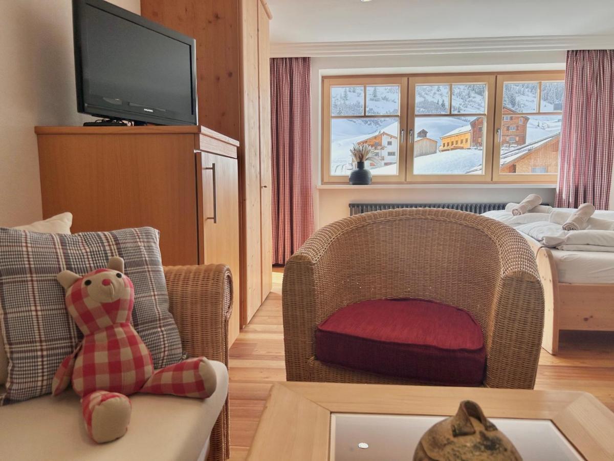Haus Wallis By Stayfritz - Ski-In Ski-Out Zimmer 'Garni' Am Arlberg Warth  Exterior photo